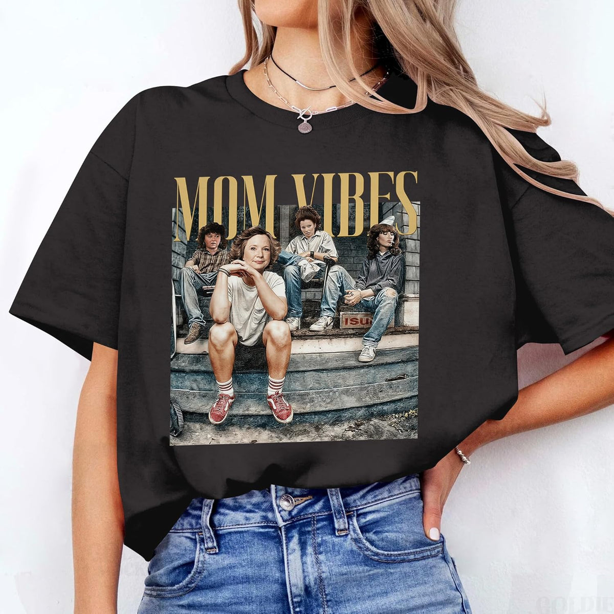 Mom Vibes Tshirt - Retro Mom Shirt - Mother&#39;s Day Shirts for Mom - Mama Vibes Tees - Gift for Mom