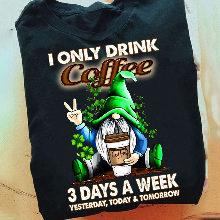 Gnome Shirt, Retro St Patricks Day Shirt, Lucky Shirt, St Patricks Day Shirt, Cute St Pattys Shirt, St Patrick Tee, Coffee Lover