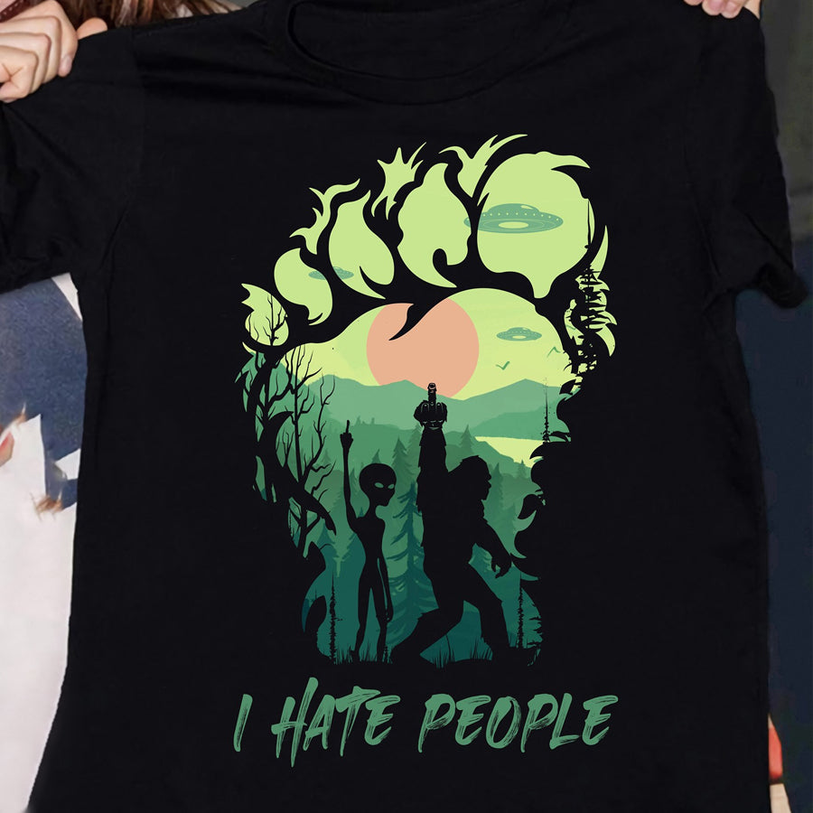 I hate people Alien t shirt, funny alien shirts, Alien gifts, Space gifts, big foot lover unisex cotton t shirt